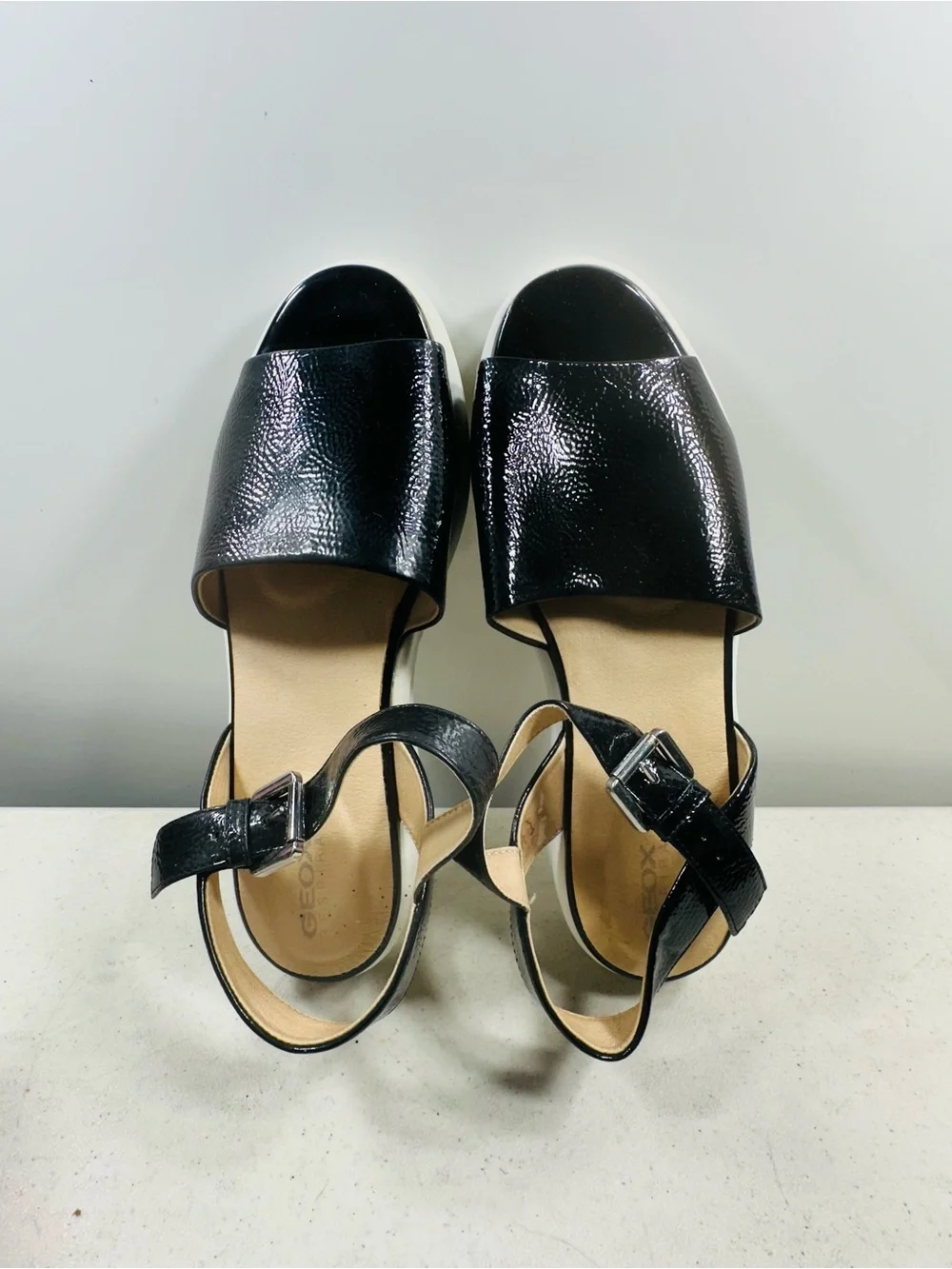 Comfort Wide-Band Black Leather Slingback Sandals 41-10